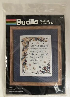 Bucilla 40254 Kit Punto de Cruz Contado Cosas Más Hermosas Nuevo 9"x12" Foto 1 de 3