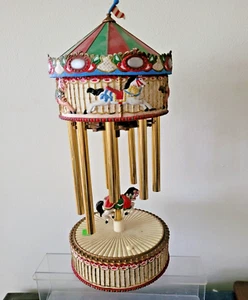  Vintage Windglockenspiel motorisiertes musikalisches Pferdekarussell - Bild 1 von 4