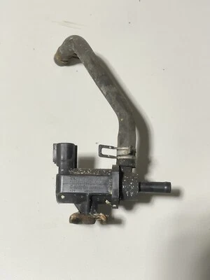 Оригинальный клапан задержки вакуума для Toyota Scion EGR 2004-2010 годов выпуска 90910-12259 - Изображение 1 из 4
