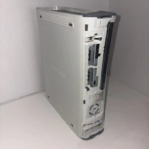 Xbox 360 Blanco Sin Probar o Solo para Piezas y Reparación Sin Cables Sin Mando Sin HDD - Imagen 1 de 7