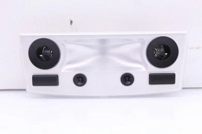 Luz domo interior trasera BMW 525i 2004 OEM usada Foto 1 de 4