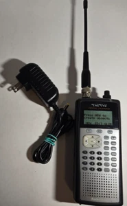 Radio Shack PRO-106 20-106 Digital Trunking Handheld Portable Radio Scanner - Zdjęcie 1 z 11
