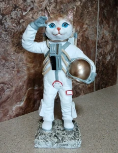 Tabby Cat Kitten Kitty Astronaut Figurine 9"H - Picture 1 of 7