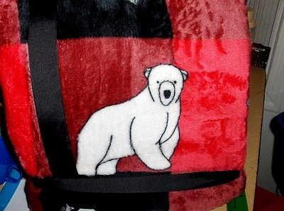 Christmas Plaid With Polar Bears,Luxe Warm,Snuggly Throw Blanket.New- 50 x 60 - Image 1 of 3