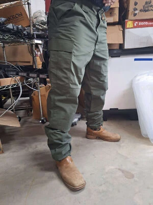 Calça 511 Taclite TDU NOVA 190 TDU Verde VÁRIOS TAMANHOS MASCULINO E FEMININO - Imagem 1 de 4