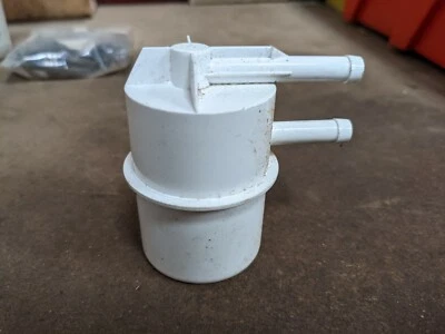 PUROLATOR FUEL FILTER F44804 FITS EAGLE AND MITSHIBITSHI  - Image 1 of 4