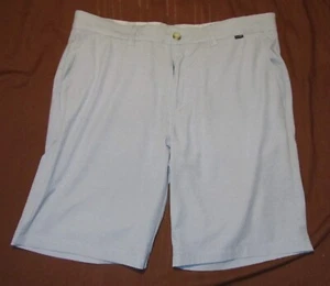 Travis Mathew Mens Chino Shorts, Blue Checkered, Poly/Cotton/Spandex Size 36 EUC - Picture 1 of 3