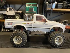 Vintage Tamiya Bruiser Hilux Rc4wd - Picture 1 of 24