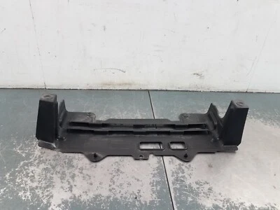 Panel protector contra salpicaduras del motor delantero Honda S2000 AP2 2004 #00352 D6 Foto 1 de 4