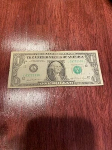 1981 $1 Dollar Federal Reserve Note SN L03772330 Star Note - Picture 1 of 4