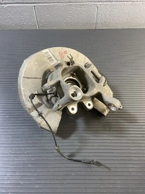 2011-2014 宝马 740Li F01 左后主轴转向关节原始设备制造商轮毂组件 — 第 1/4 张图片