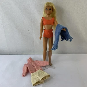 Vintage Mattel Barbie Sun Set Malibu Skipper Puppe im Original Badeanzug + Korea - Bild 1 von 13