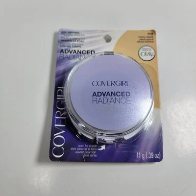 NUEVO RARO COVERGIRL ADVANCED RADIANCE POLVO PRENSADO QUE DESAFÍA LA EDAD 110 Cremoso OLAY Foto 1 de 3