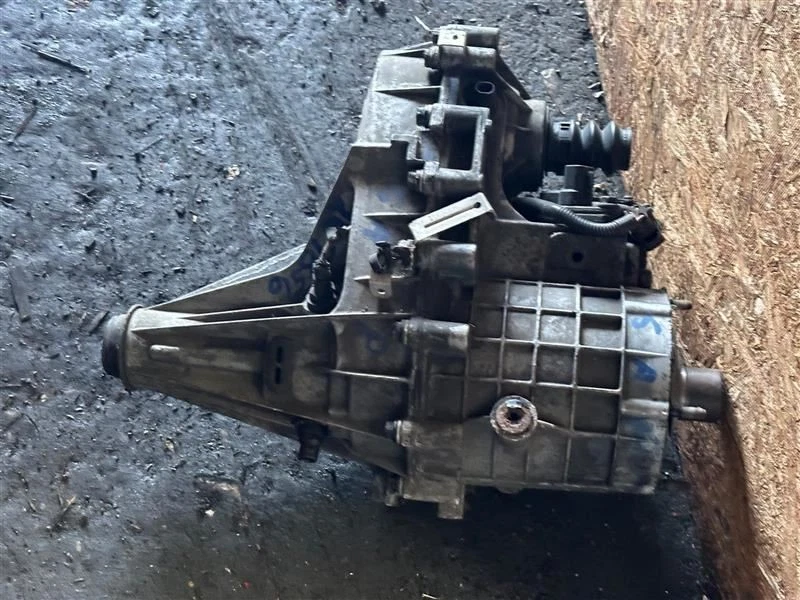 Transfer Case Dash Switch Electric Shift Fits 99-02 SIERRA 2500 PICKUP 607850 - Image 1 of 4