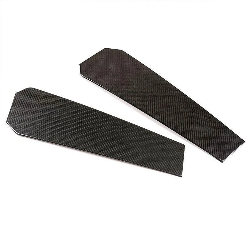 Cubierta de pilar B de fibra de carbono real para Lamborghini URUS 2018-2022 Foto 1 de 4