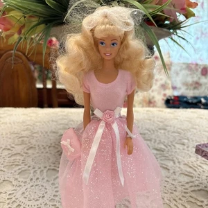 1988 Barbie #1280 Redressed In 1996 FASHION AVENUE' PINK OUTFIT #17292 - Picture 1 of 16