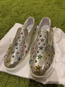 Jimmy Choo Silver Studded Slip-On-Shoes - Imagen 1 de 3