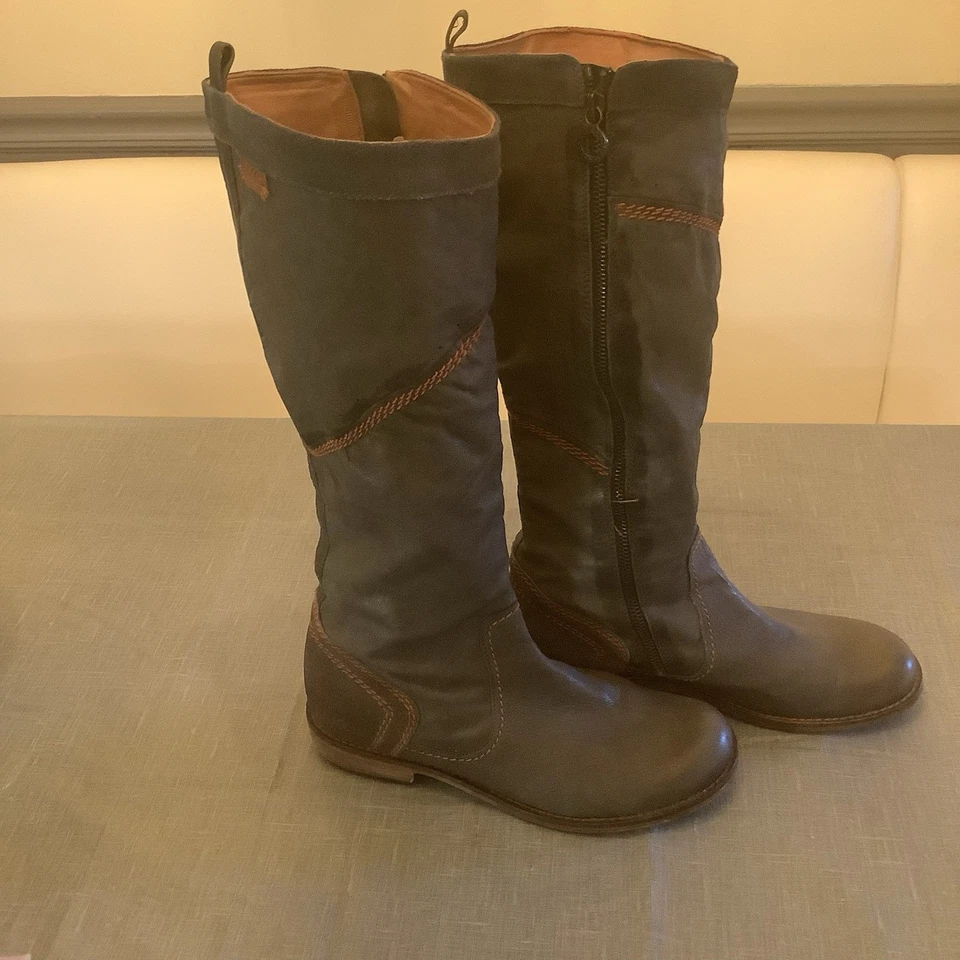 Botas altas hasta la rodilla Kickers Rootine para mujer de cuero gris/marrón, talla 39 EE. UU. (9) Foto 1 de 4