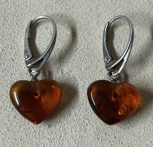 Pendientes colgantes de corazón de ámbar báltico real - Imagen 1 de 5