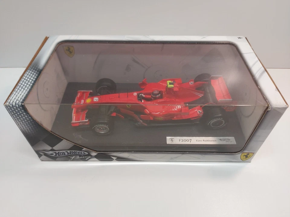 F1 Formula 1 Ferrari F1 2007 Kimi Raikkonen Hot Wheels 1:18 con Box - Immagine 1 di 4