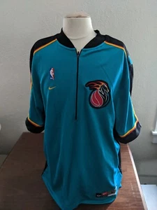 NBA 2000-2001 Detroit Pistons Basketball Short Sleeve Shooting Shirt Nike Large - Picture 1 of 5