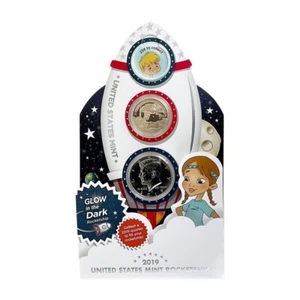 2019 United States Mint Rocketship Set with Proof Like Kennedy Half Dollar - Picture 1 of 4