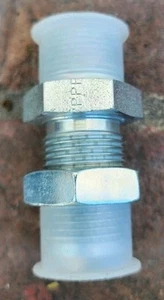 New Parker Hannifin Hydraulic Fitting 16-WTX-WLN-S Male Connector Bulk Head - Picture 1 of 7