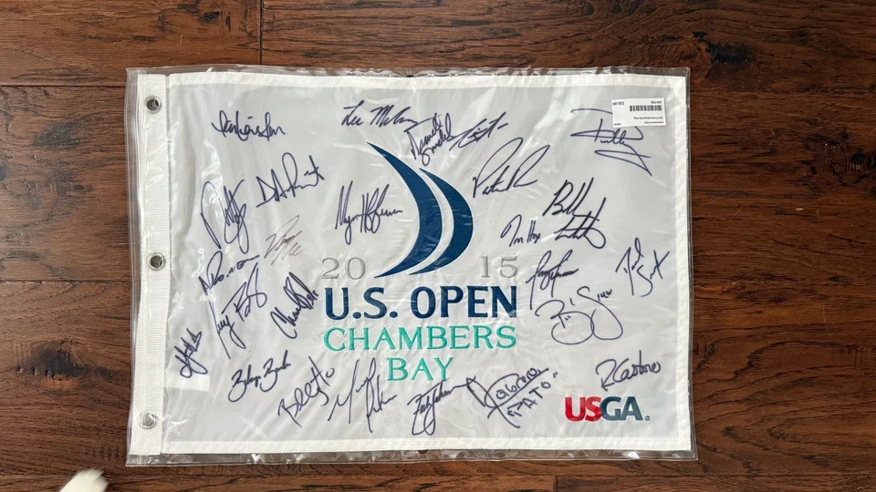 2015 Campeonato Abierto de Estados Unidos Firmado Pin Bandera Grandes Ganadores  Foto 1 de 4