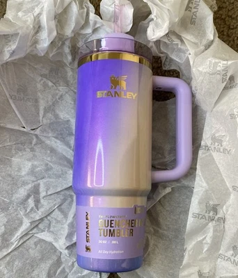 Stanley x Wicked  30oz FlowState Quencher Tumbler Glinda For Good ( In Hand ) - Image 1 of 4