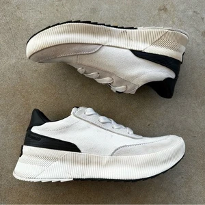 Sorel Out N About III City Sneaker Women’s Size 6.5 - Picture 1 of 10