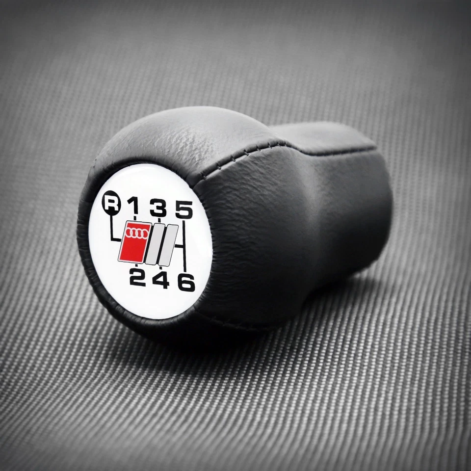 AUDI S SPORT 6 VELOCIDADES PALANCA DE CAMBIOS S2 RS2 A3 8L A6 S6 C5 A4 S4 B5 A8 D2 B2 V8 Foto 1 de 4