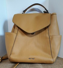 nine west yasmina backpack