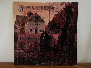 BLACK SABBATH SELF TITLED LP VINYL ALBUM - Picture 1 of 4