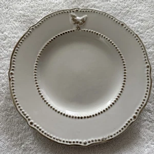 "Juego de 8 platos de cena en relieve blancos/marrones de gallina de granja Pfaltzgraff de 10""" - Imagen 1 de 12