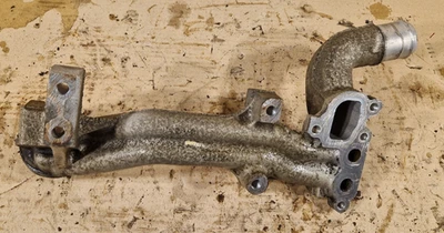 Carcasa de bomba de agua Ford E250 2002 2003 YC2E-8884-AA Foto 1 de 3