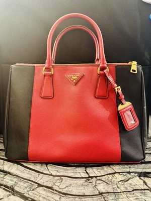 Authentic PRADA Saffiano Lux Leather Bicolor With Certicate of Authenticity - Image 1 of 4