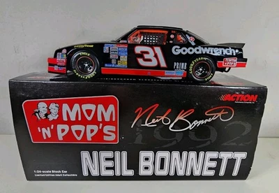 Raro Neil Bonnett #31 Moms N Pops 1992 Chevy Lumina 1/24 Diecast NASCAR NUEVO EN PAQUETE Foto 1 de 4