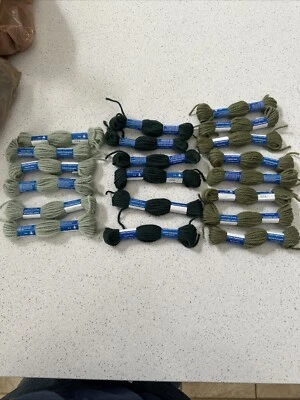 Lot 20 Tapisserie Wool 3-colors 8M - Image 1 of 4