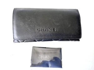 Estuche para gafas Chanel de diseñador vintage negro para mujer - Imagen 1 de 4