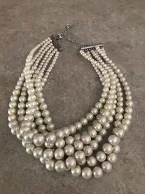 Collar Lia Sophia Uptown 18"-21" Foto 1 de 3