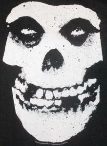 Misfits Skull With Logo T Shirt Mens Medium M Official New Punk - Picture 1 of 3