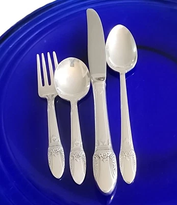 4 pc Rogers 1847 Bros Silverplate FIRST LOVE Baby Toddler + Youth Spoon Fork Set - Image 1 of 4