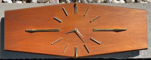 Beautiful Vintage 1960s Teak Wood Wall Hanging Clock Mid Century Modern Cover
