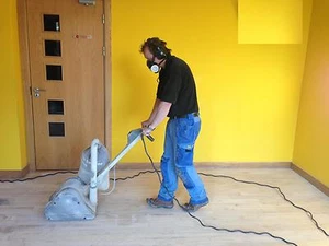 FLOOR SANDING & RESTORATION (BUSINESS OPPORTUNITY) Start up anywhere In UK - Picture 1 of 12
