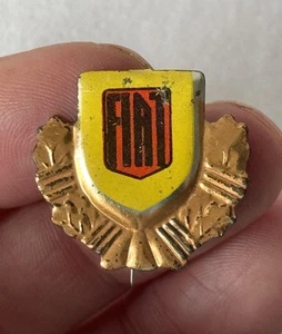 Oldtimer 60er Jahre Weißblech Fiat Motor Car Italien Automobilia Ansteckabzeichen - Bild 1 von 4
