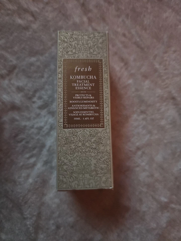 🎃FRESH KOMBUCHA FACIAL ESSENCE SERUM( 1.6oz)🎃 - Image 1 of 1