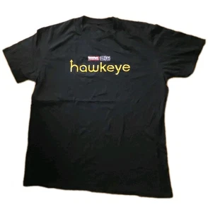 Neu ohne Etikett Marvel Studios Hawkeye Disney + Serie Logo schwarzes T-Shirt Herren Größe XL - Bild 1 von 5