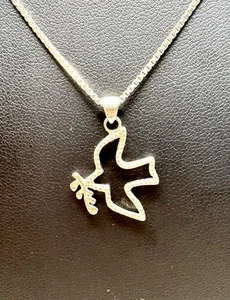 Silpada Sterling Silver Dove & Olive Branch Pendant Necklace 16" #N2151 - Picture 1 of 4
