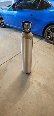 Cilindro de gas de aluminio Luxfer, 153 bar / 2216 psi Foto 1 de 4