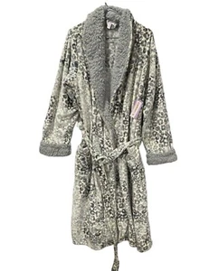 Joyspun Plush Robe Bathrobe Women's  S M L 2X 3X White Gray Minky Leopard Pocket - Picture 1 of 21